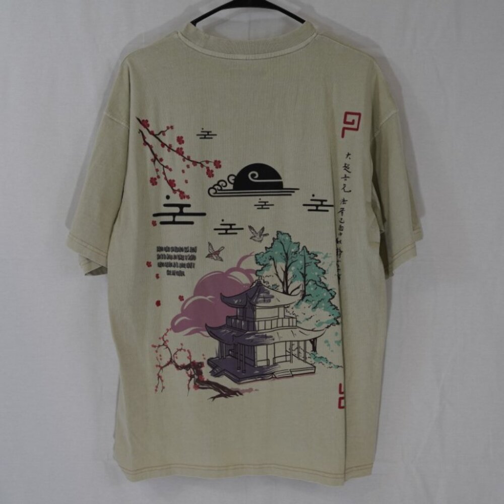 Valeza Anime Sakura Graphic Tee - Picture 4 of 4